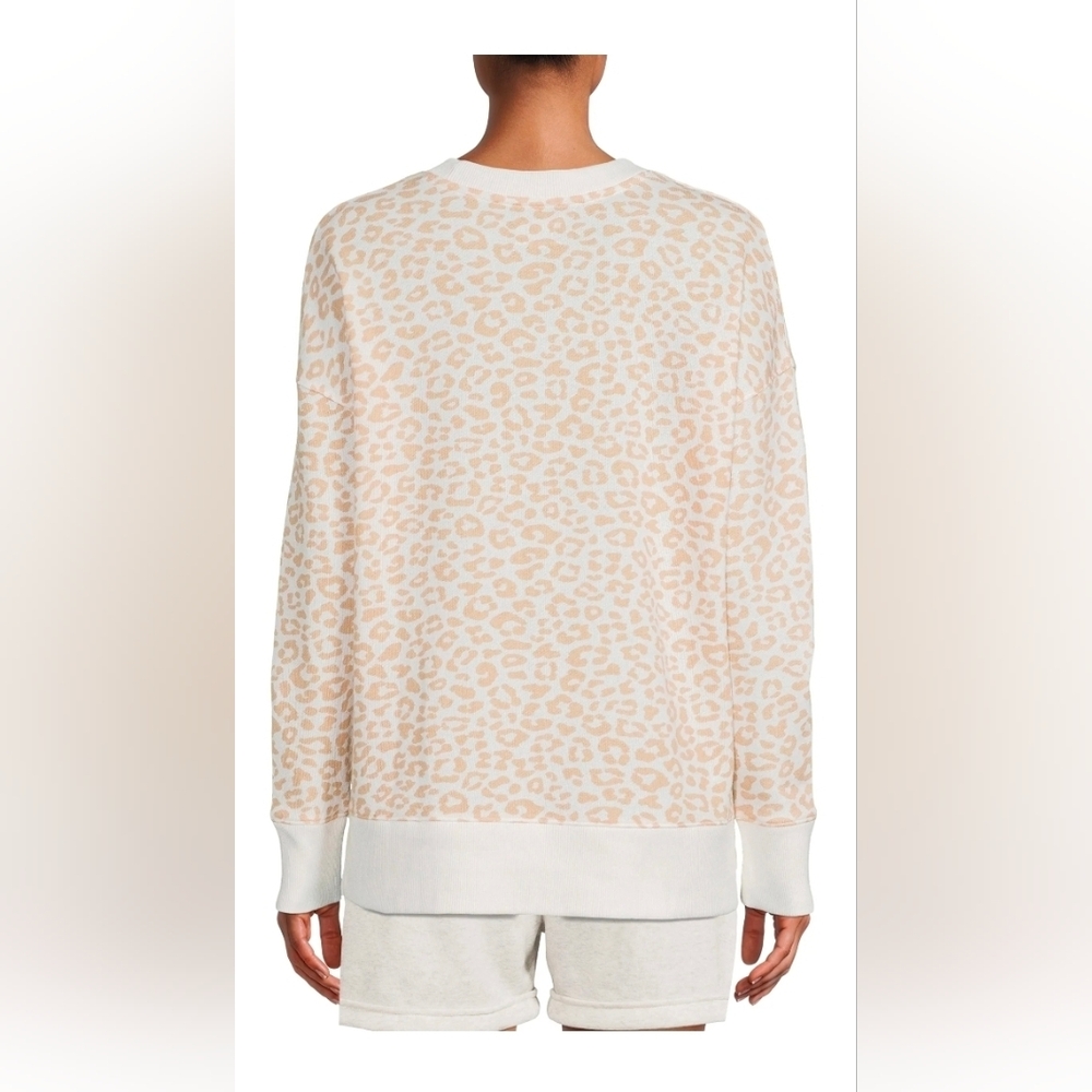 Time and Tru NEW Plus Size Crew Neck Leopard Print Relaxed Fit Sweatshirt 2020 - Picture 2 of 7